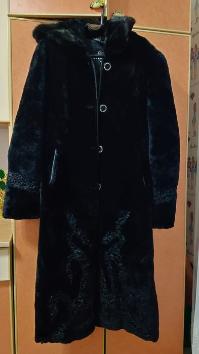 Шуба цигейковая.