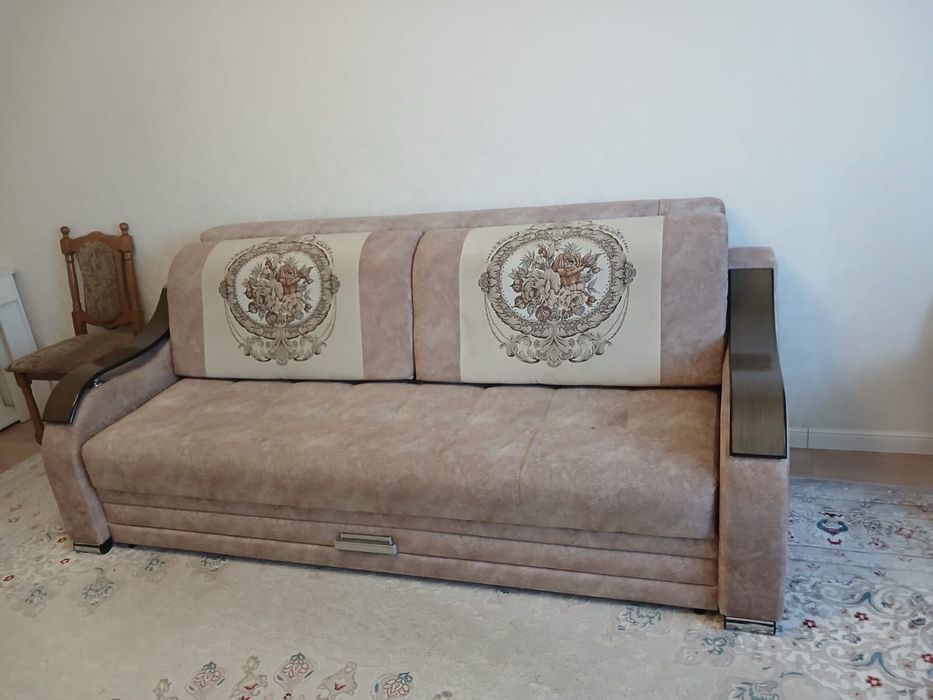 Продам диван раскладной