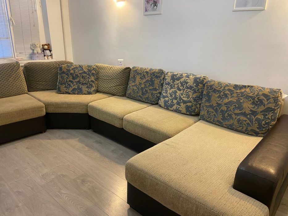 Продается б/у диван в отличном состоянии