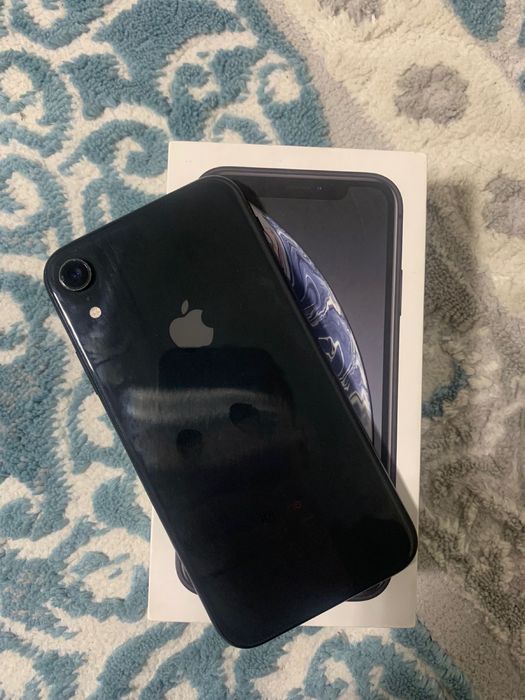 Продам Айфон хр