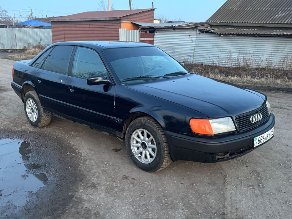 Продам ауди 100 с4