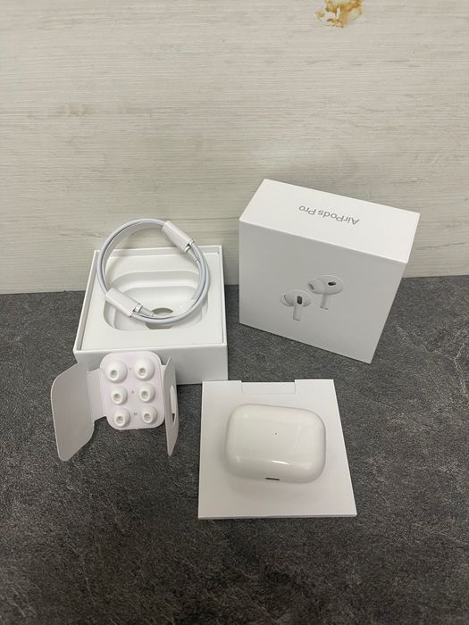 Apple air pods pro 2nd generation