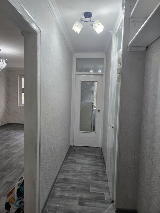 Срочно продаётся 1 комнатная, Микрорайон