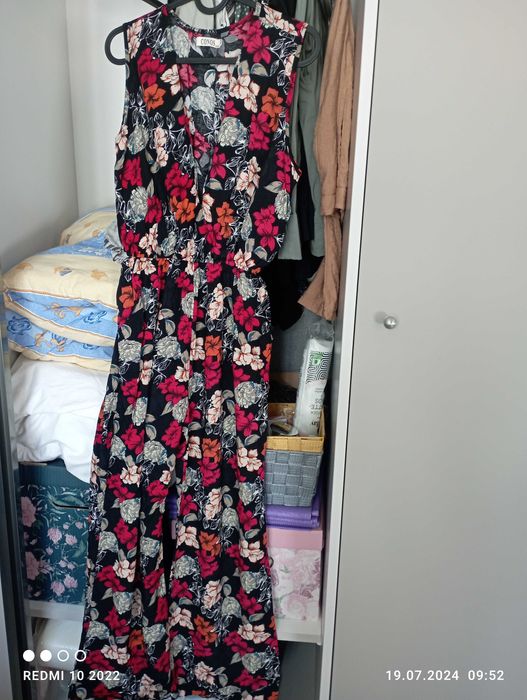 Продавам летен гащеризон.