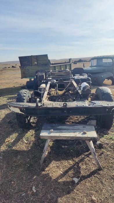 Продам ЗИЛ 130 по запчастям