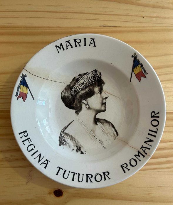 farfurii originale din porțelan REGELE FERDINAND I & REGINA MARIA