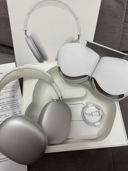 Продам AirPods Max Silver