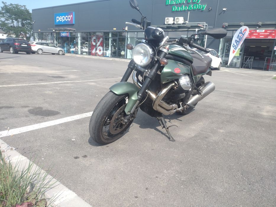 Vând sau schimb cu auto moto.. Moto Guzzi Griso.