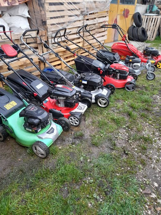 Бензинова самоходна косачка