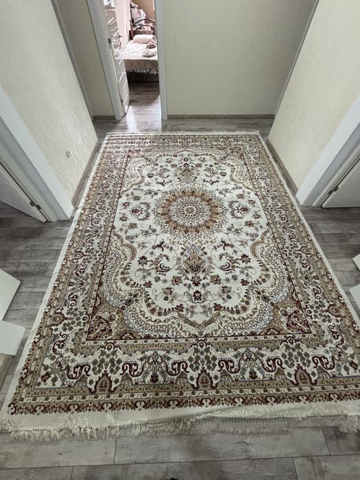 Продается ковер 4×3 м