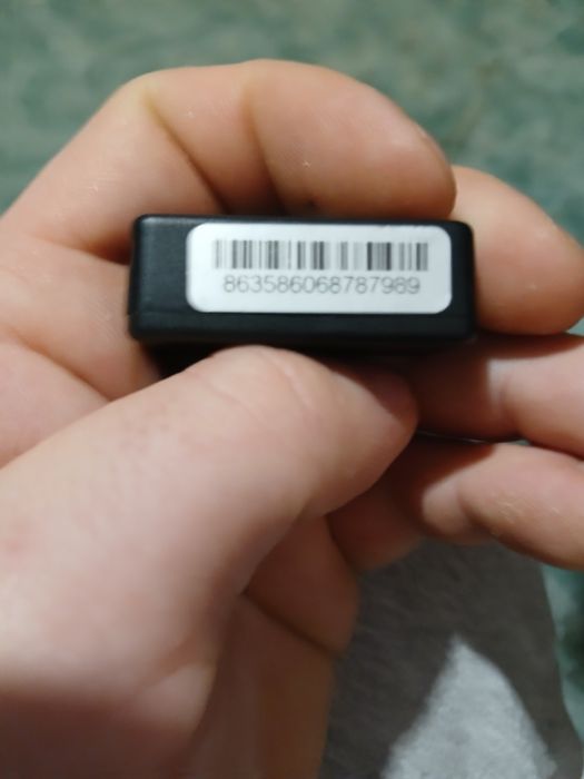 GPS ТРАКЕР със слот сим карта