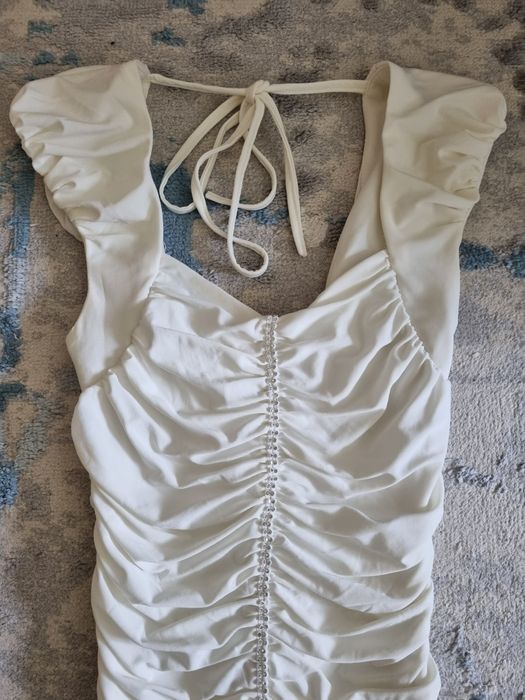 Женское вечернее платье