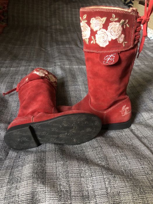 Разные, элегантные демосезонные сапожки  на девочку 4-6 л. и 3-5 лет.