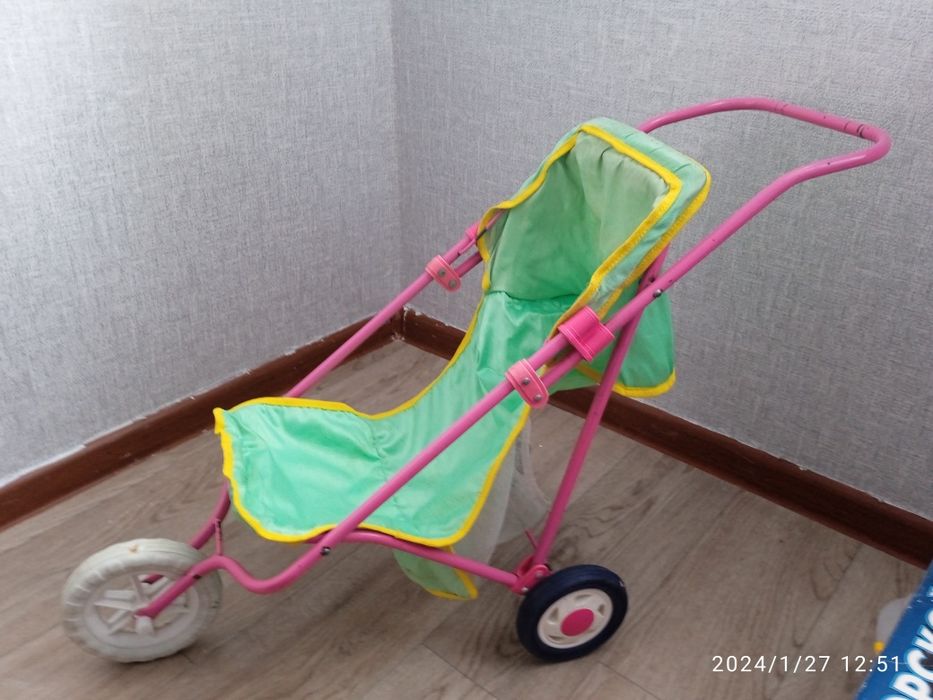 Детская коляска для куклы