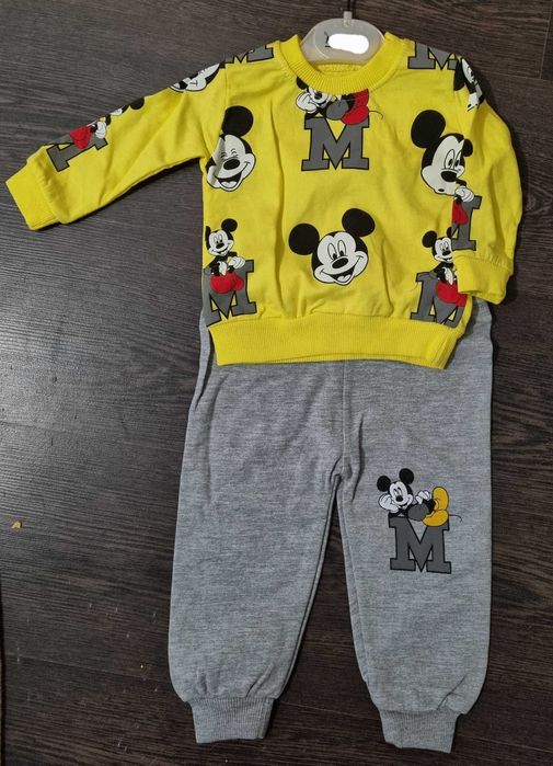 Детский костюмчик