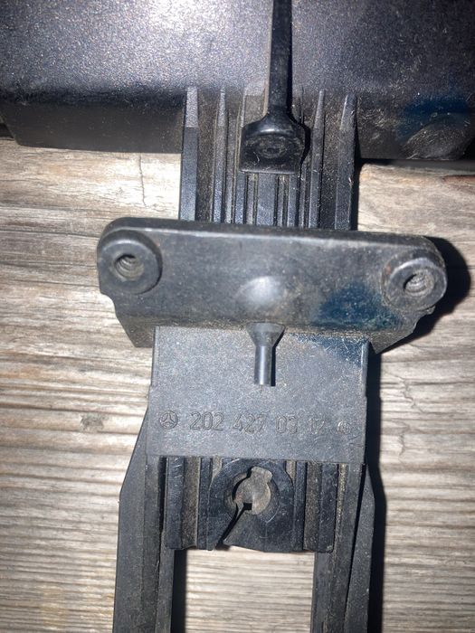 Ручной тормоз Мерседес W 202