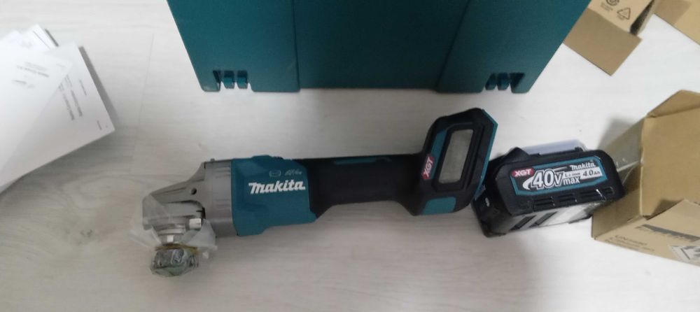 vand flex makita pe 40 v