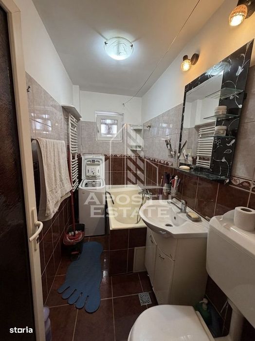 Apartament cu 3 camere de vânzare , Zona Dacia , Timisoara