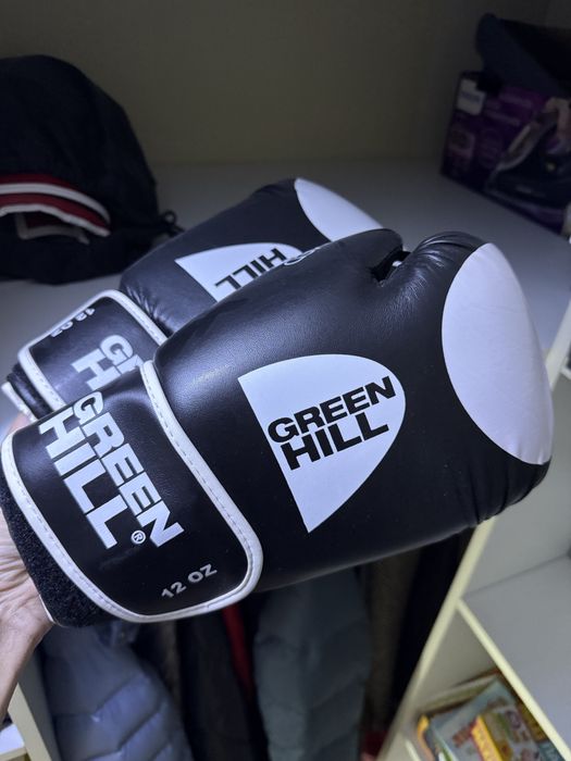 Перчатки боксерские