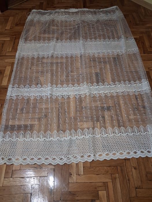 Продавам пердета с перделик