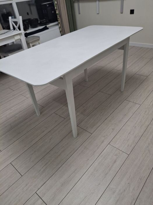 Стол обеденный длинный