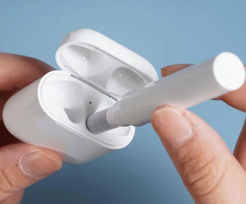 Чистка для наушников