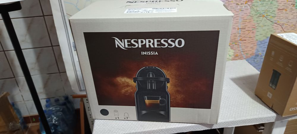 Aparat cafea cu pastile Nespresso inisia nou