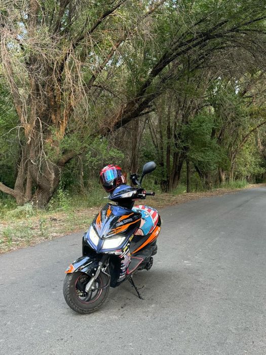 Продам. мопед  М 8 в хорошем состоянии