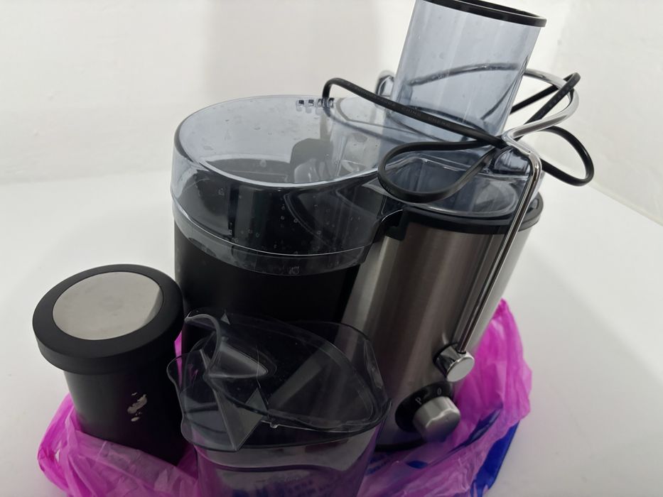 Продам соковыжималку