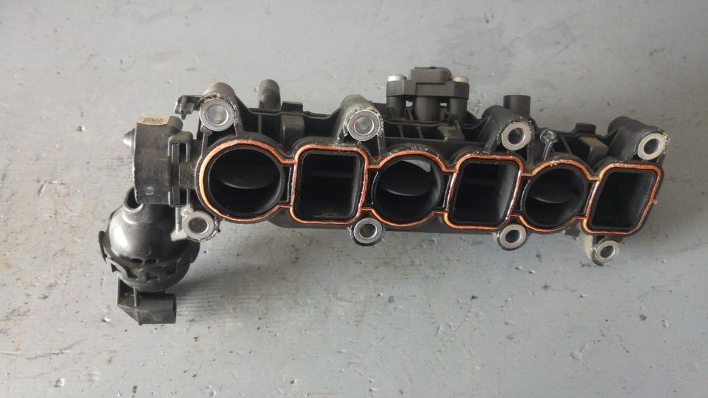 galerie admisie cu clapete 1.4 tdi cus vw polo 6r skoda fabia 3 rapid audi a1 seat ibiza 04b129709b