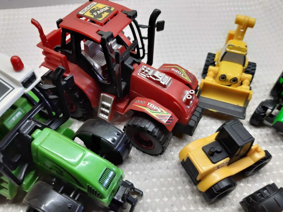 LOT Tractorase pentru diorame