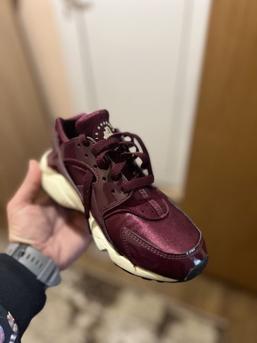 w nike air huarache dark beetroot