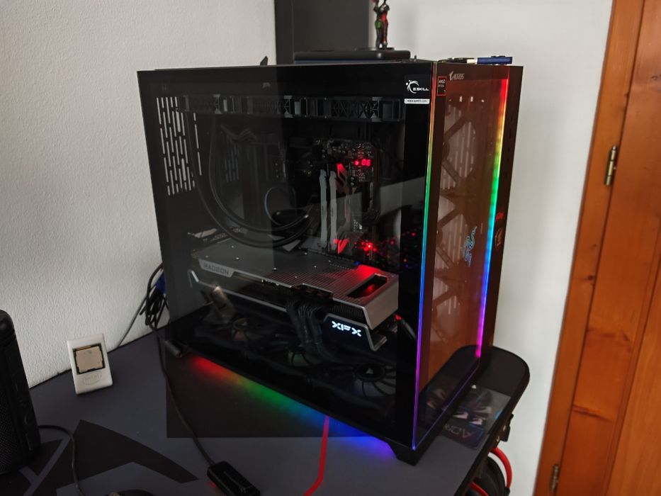 Carcasa lian li o11 razer edition