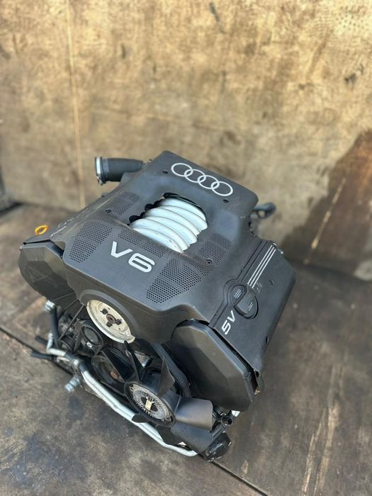 Контрактные Двигатель Audi A6 C5