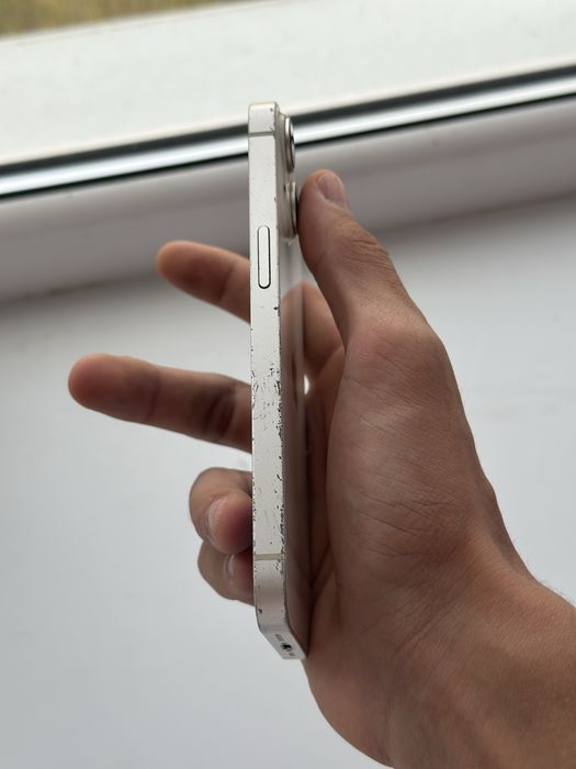 Продам iPhone 14