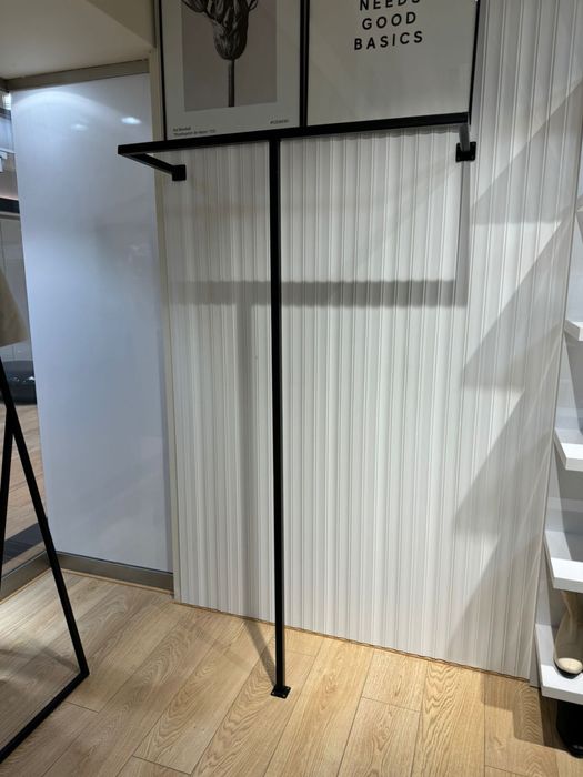 Стеллжи для бутика