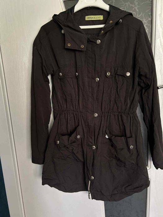Оригинален тренчкот есенно яке Versace Jeans S