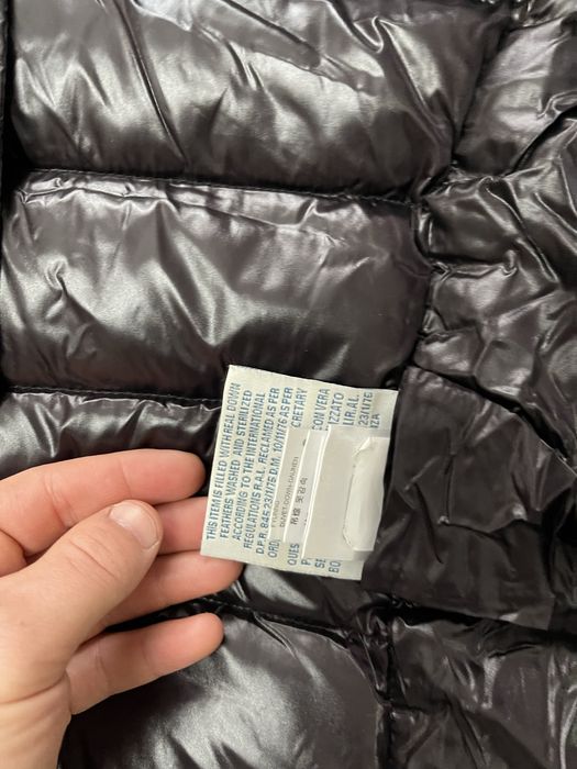 Jacheta Moncler in stare buna