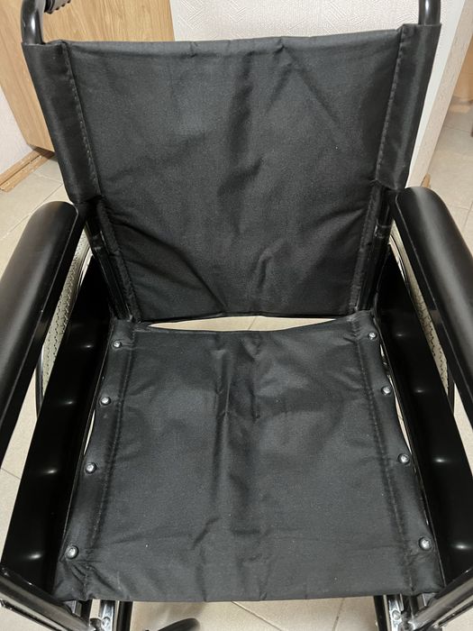 Продам инвалидное кресло Ortonica