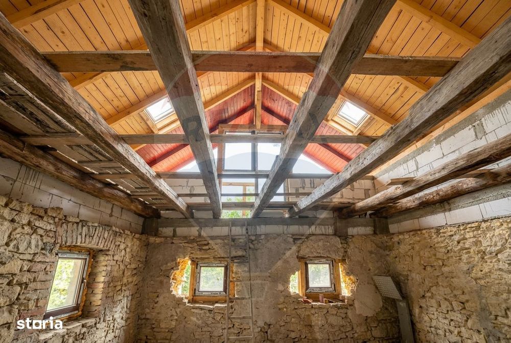 Casă de vânzare | Moldovenesti | Renovare necesară