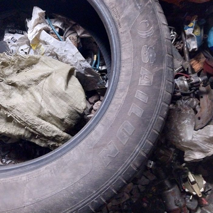 Продам шины летние