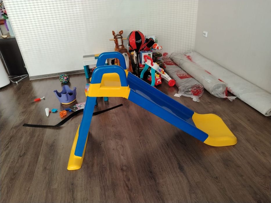 Продам детскую горку