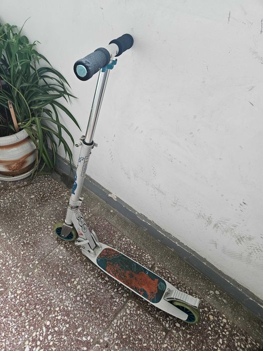 Vand Trotinetă MID1 copii, 1,10 m și 1,50 m, 6 - 9 ani