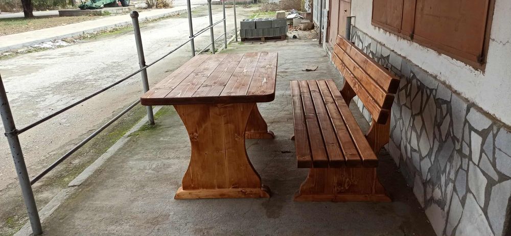 Баварска маса с две пейки