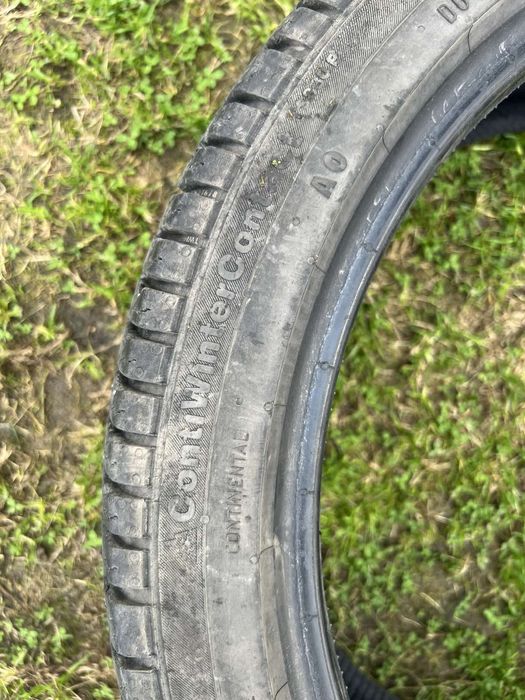 Зимни Гуми 225 40 18 Континентал