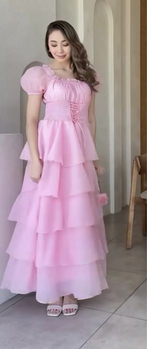 Нежные,красивые Платье