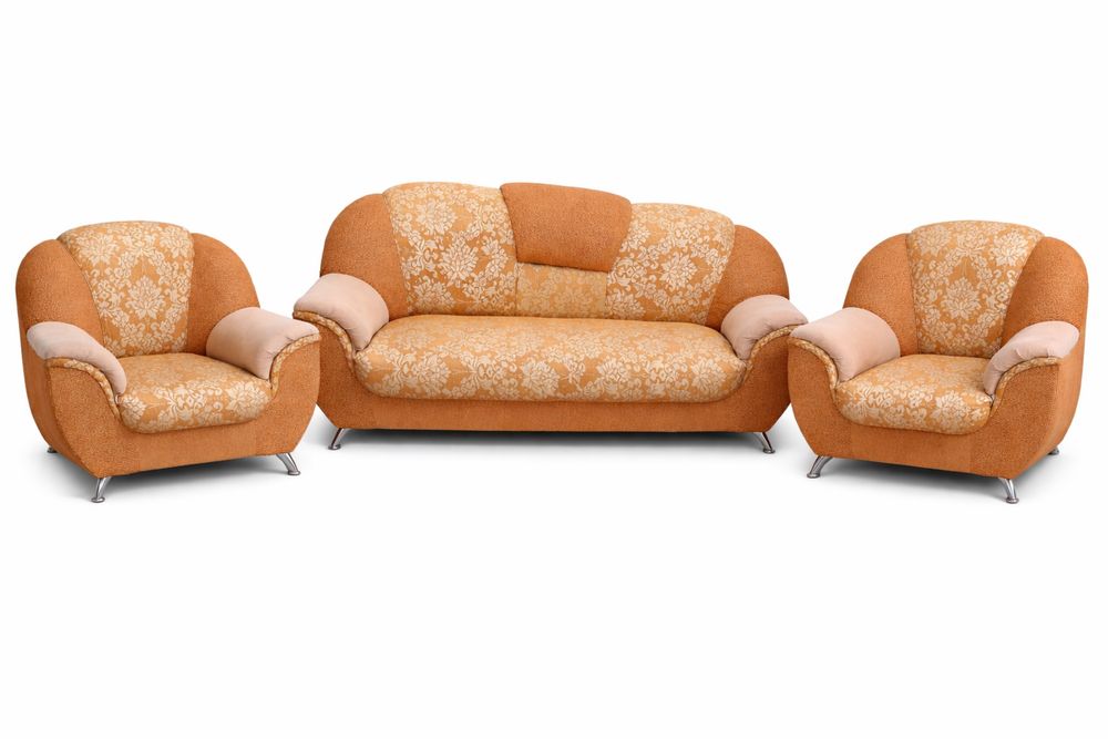 Продам Диван с креслами