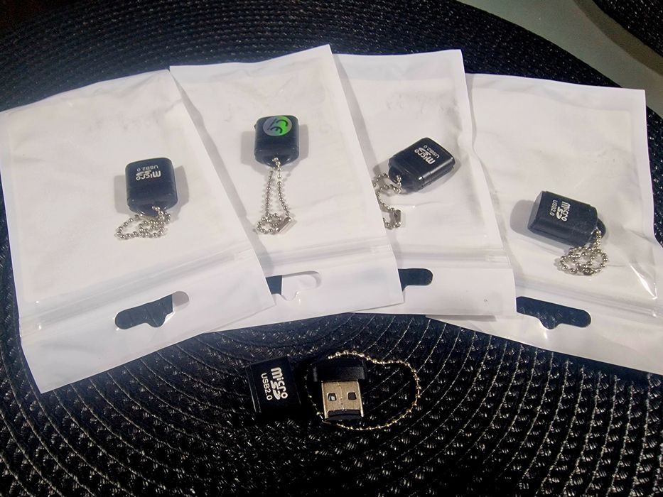 Ключодържател и Мулти TF мини SD карта четец адаптер  USB