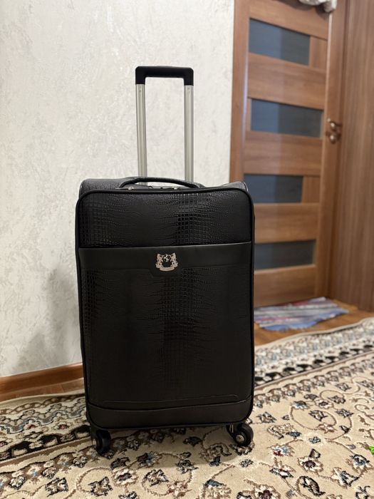 Срочно Продам чемодан