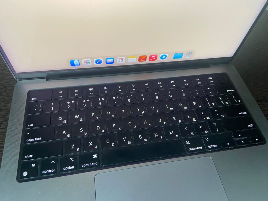 Apple MacBook Pro 14